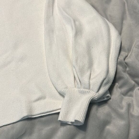 Premium Sweater  - Picture 3 of 6